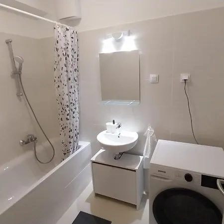 Apartmán 117 Family 3 Near By Heroes Square With Free Garage *